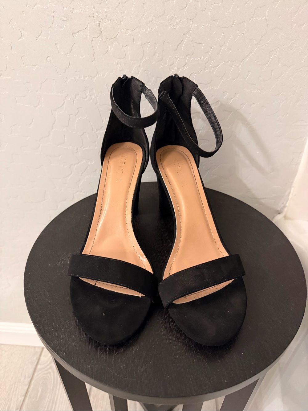 TOP Moda Black Ankle-Strap Block Heel Sandals